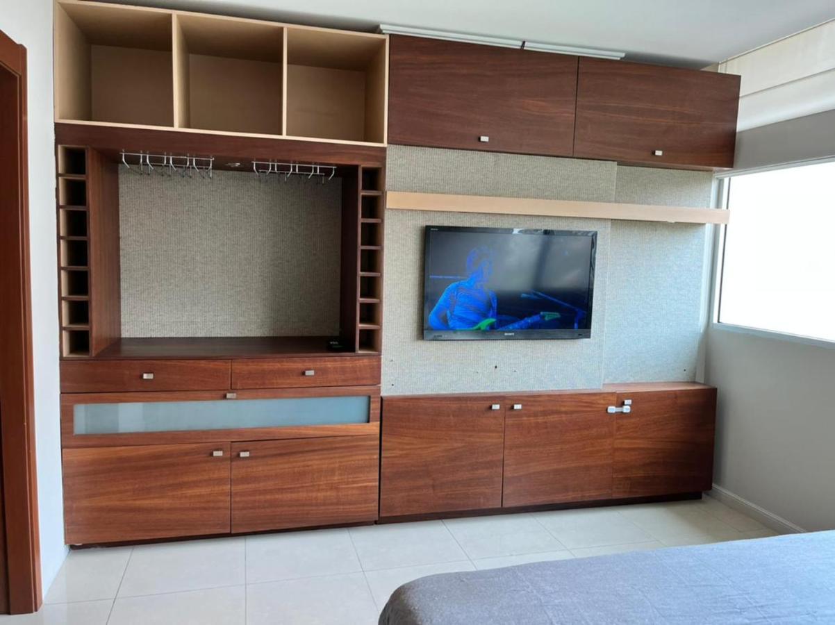 Puerto Santa Ana Suites גוויאקיל מראה חיצוני תמונה