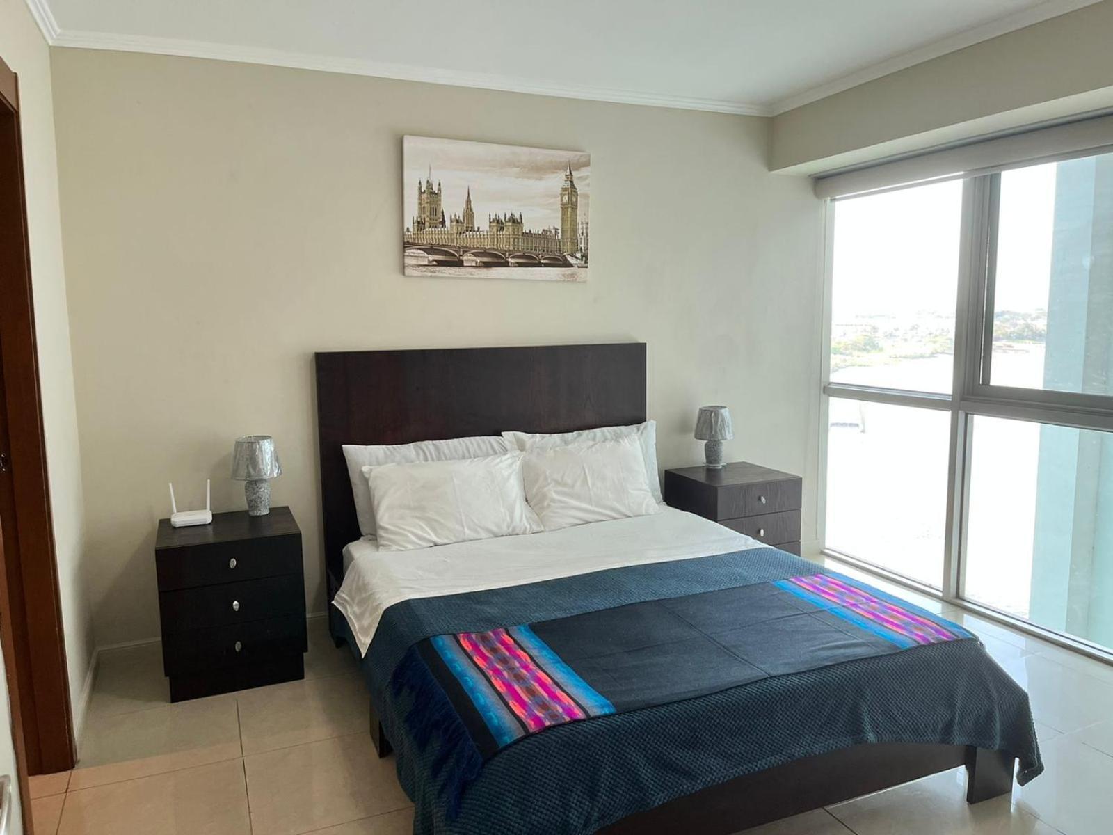 Puerto Santa Ana Suites גוויאקיל מראה חיצוני תמונה