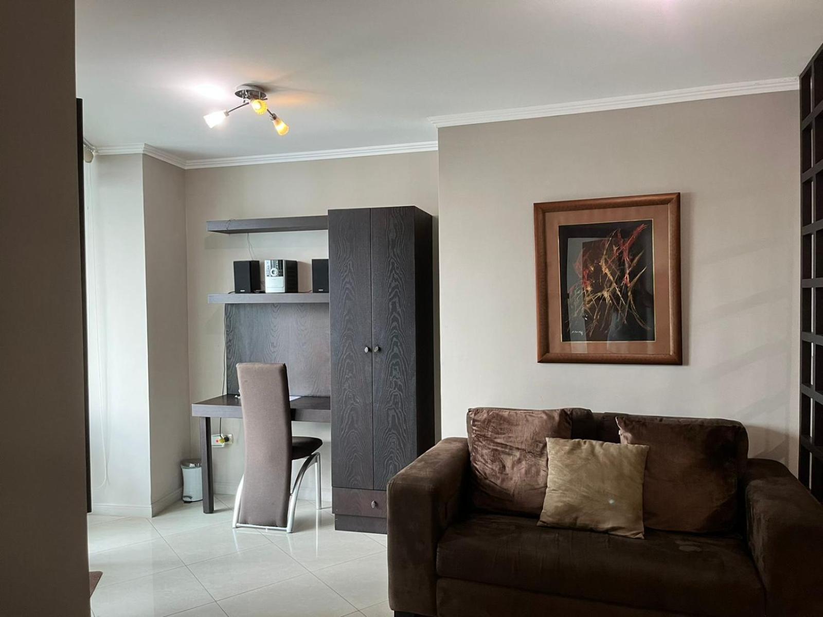 Puerto Santa Ana Suites גוויאקיל מראה חיצוני תמונה