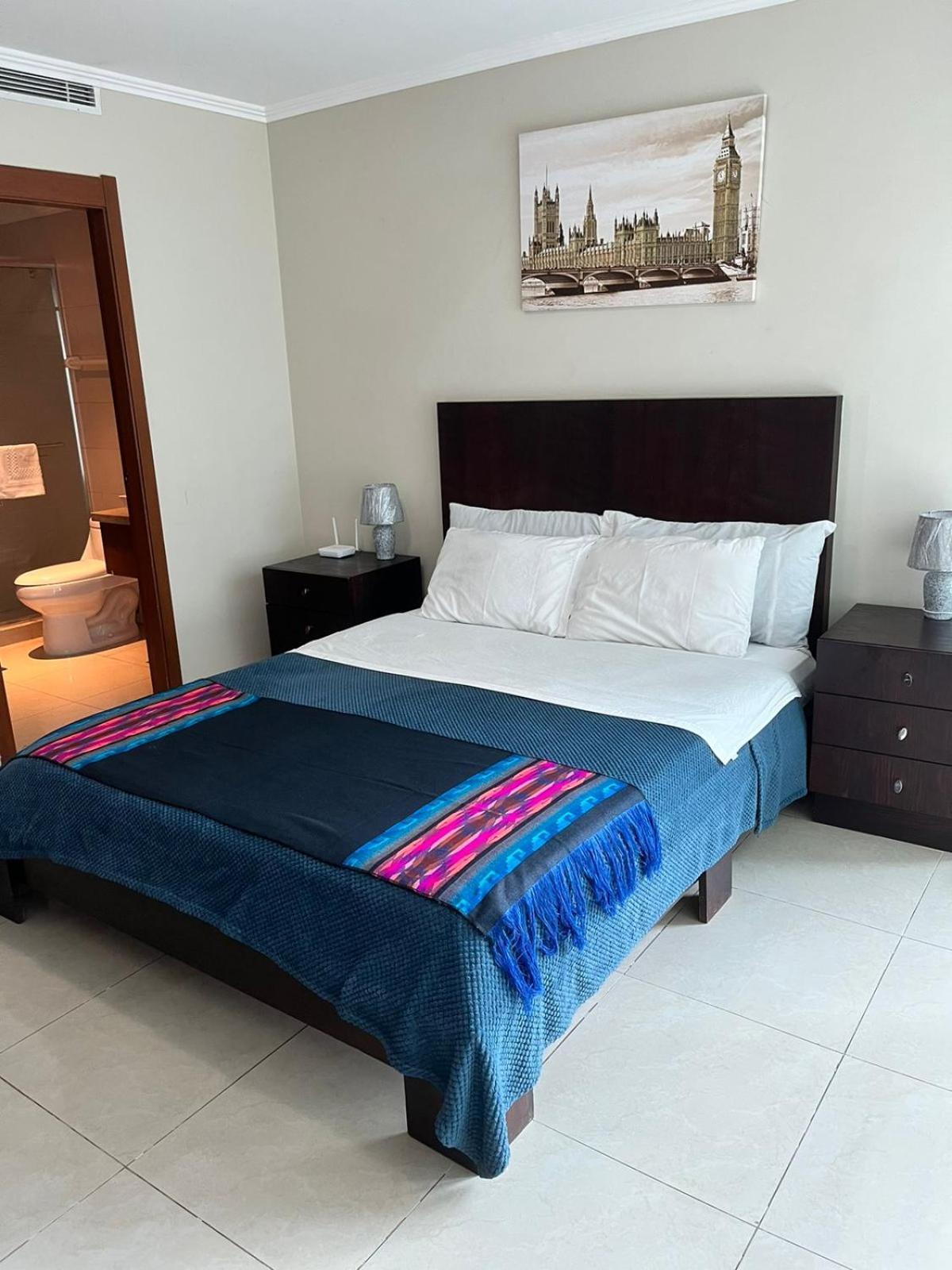 Puerto Santa Ana Suites גוויאקיל מראה חיצוני תמונה