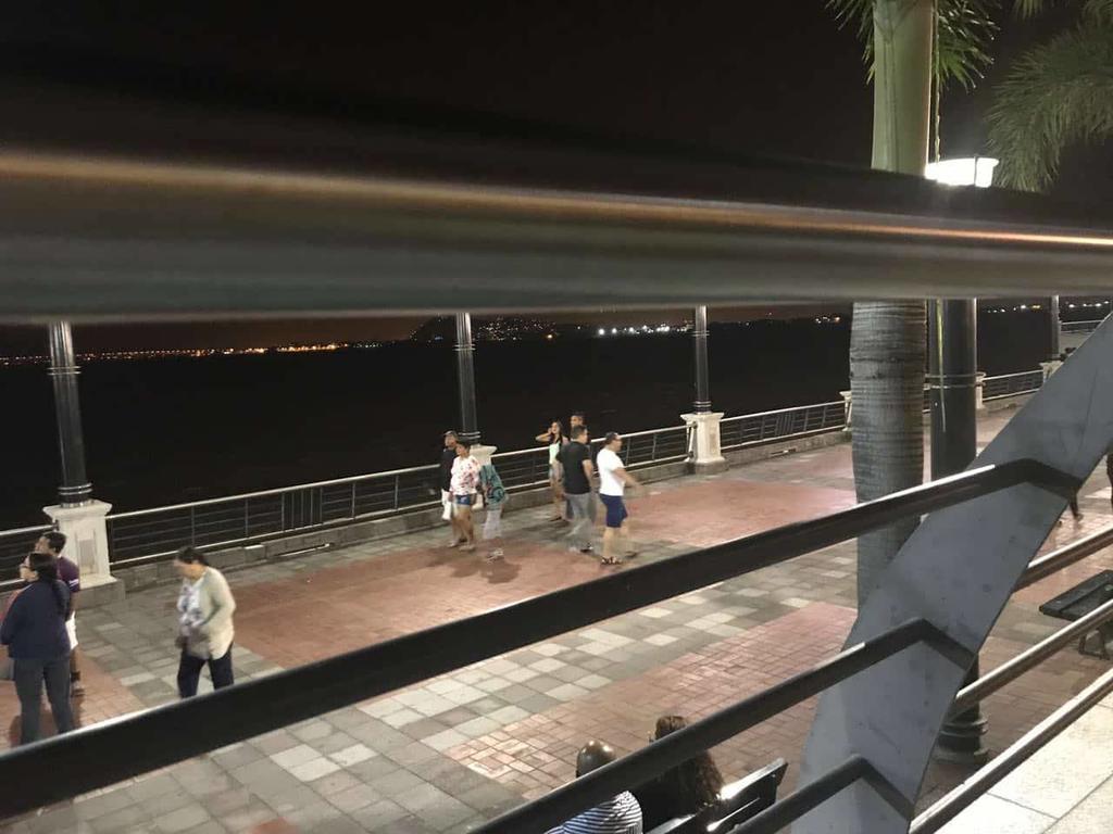 Puerto Santa Ana Suites גוויאקיל מראה חיצוני תמונה